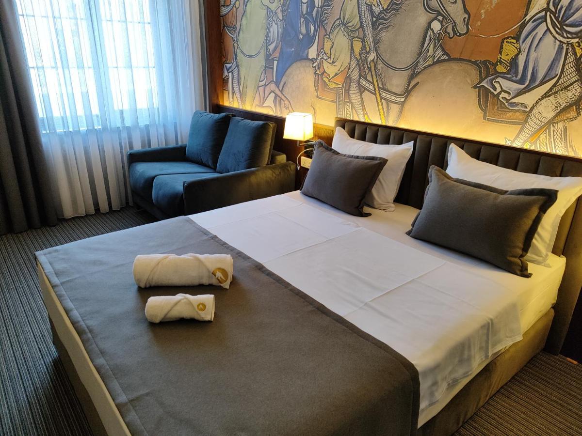Orienta Hotel Ґюмрі Екстер'єр фото
