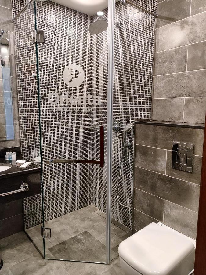 Orienta Hotel Ґюмрі Екстер'єр фото