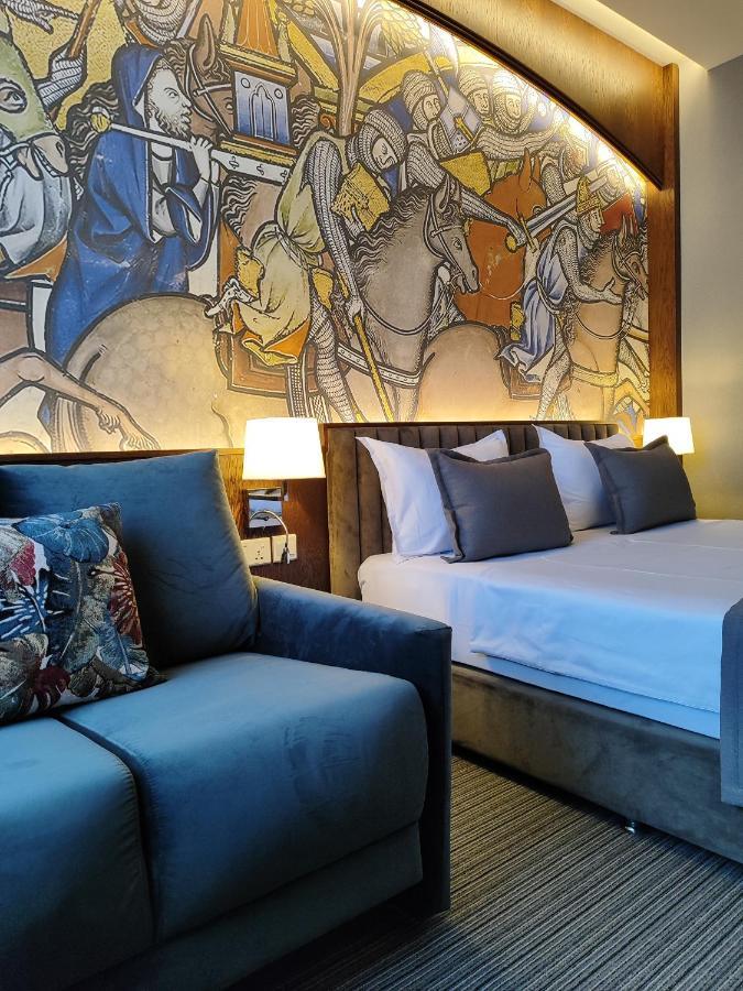 Orienta Hotel Ґюмрі Екстер'єр фото