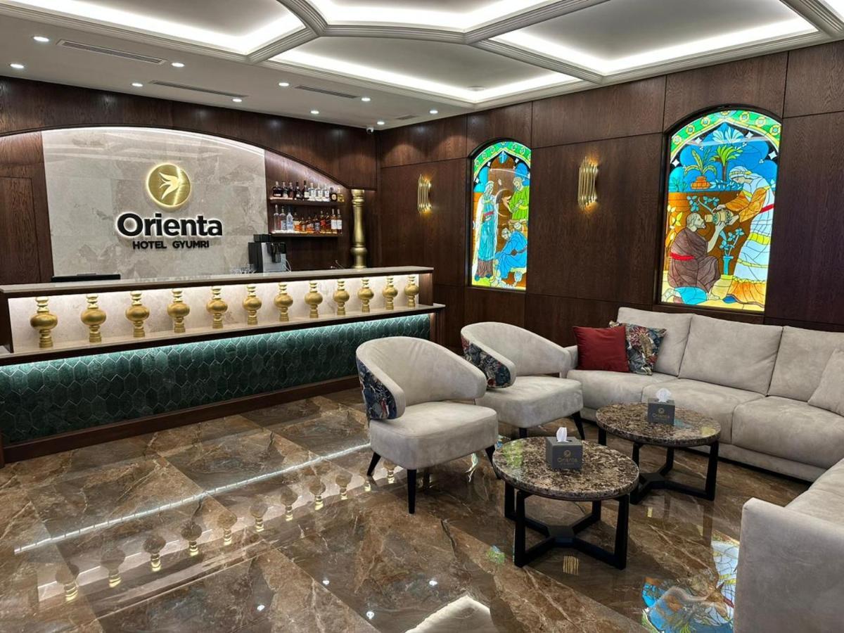 Orienta Hotel Ґюмрі Екстер'єр фото