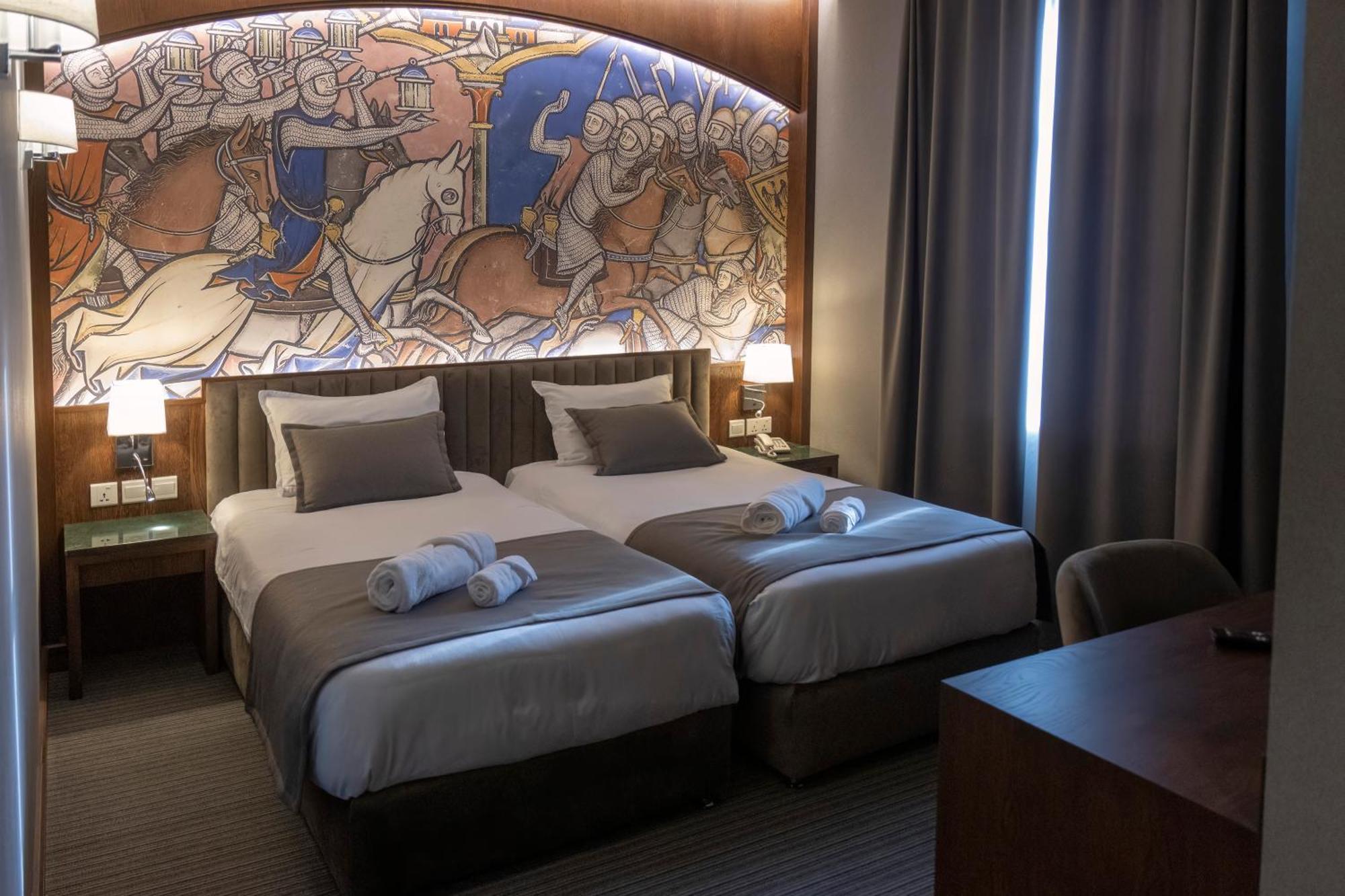 Orienta Hotel Ґюмрі Екстер'єр фото