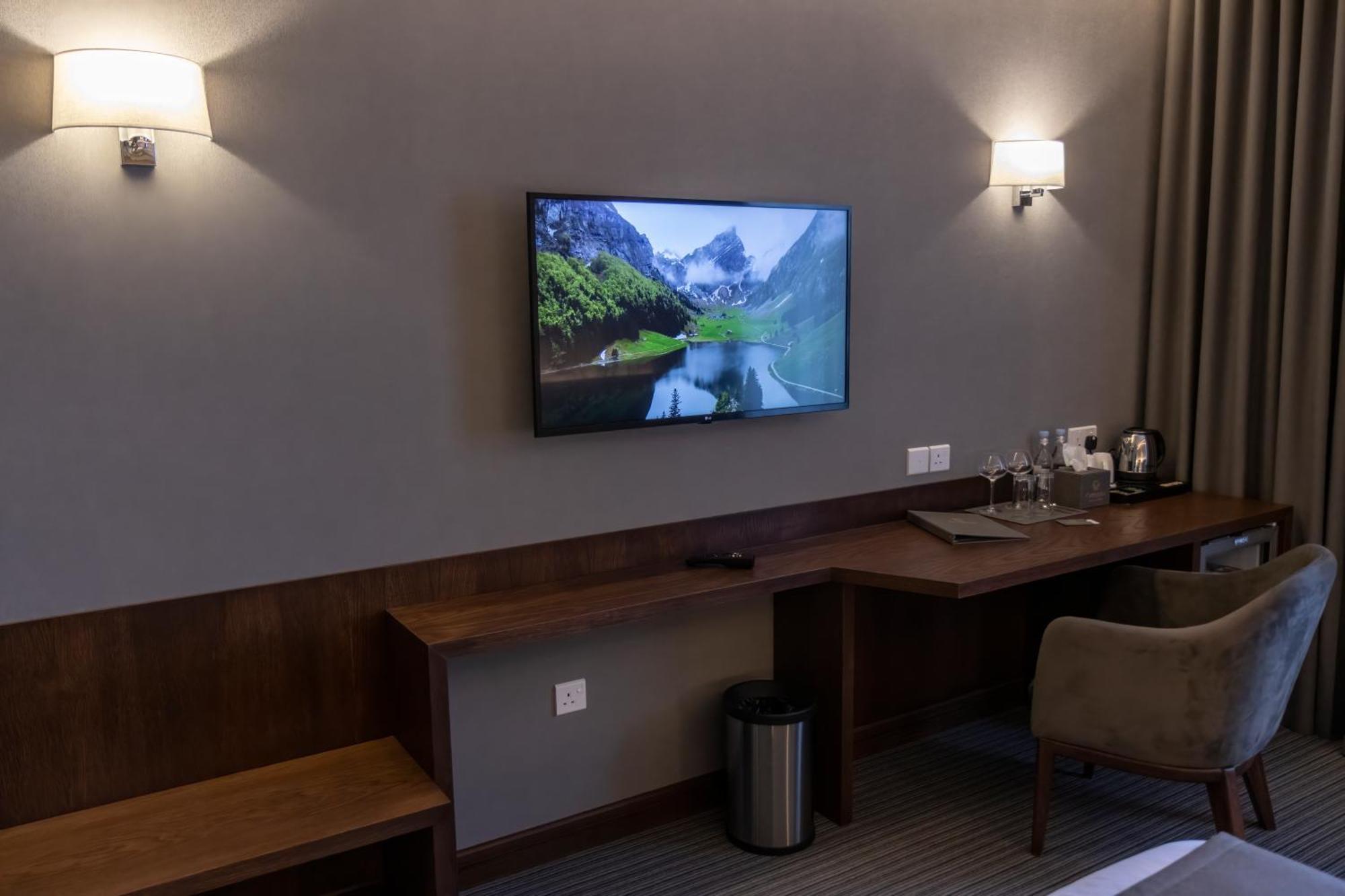 Orienta Hotel Ґюмрі Екстер'єр фото