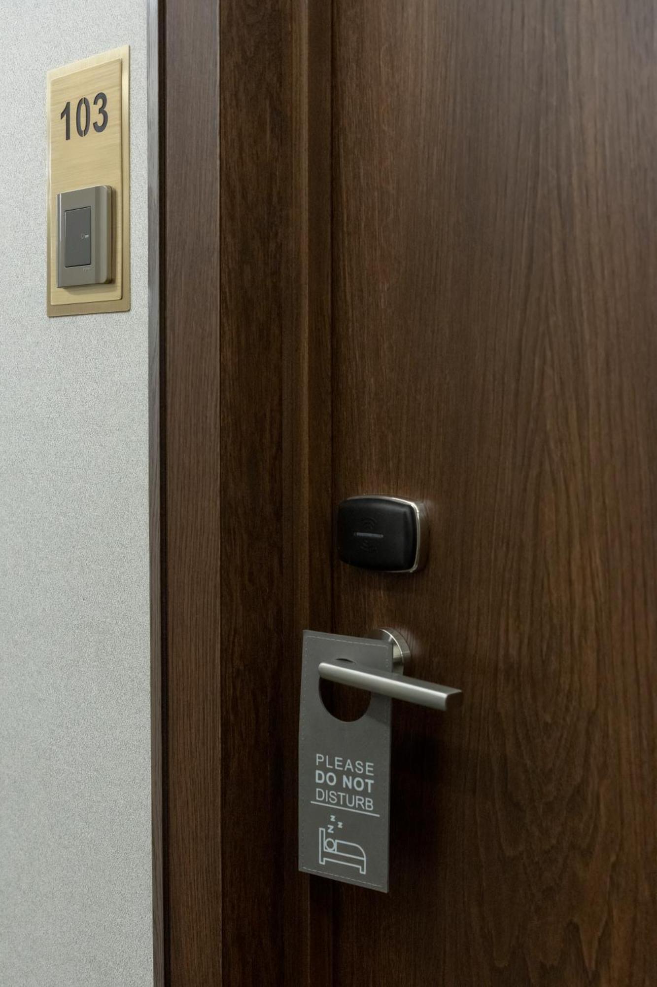 Orienta Hotel Ґюмрі Екстер'єр фото