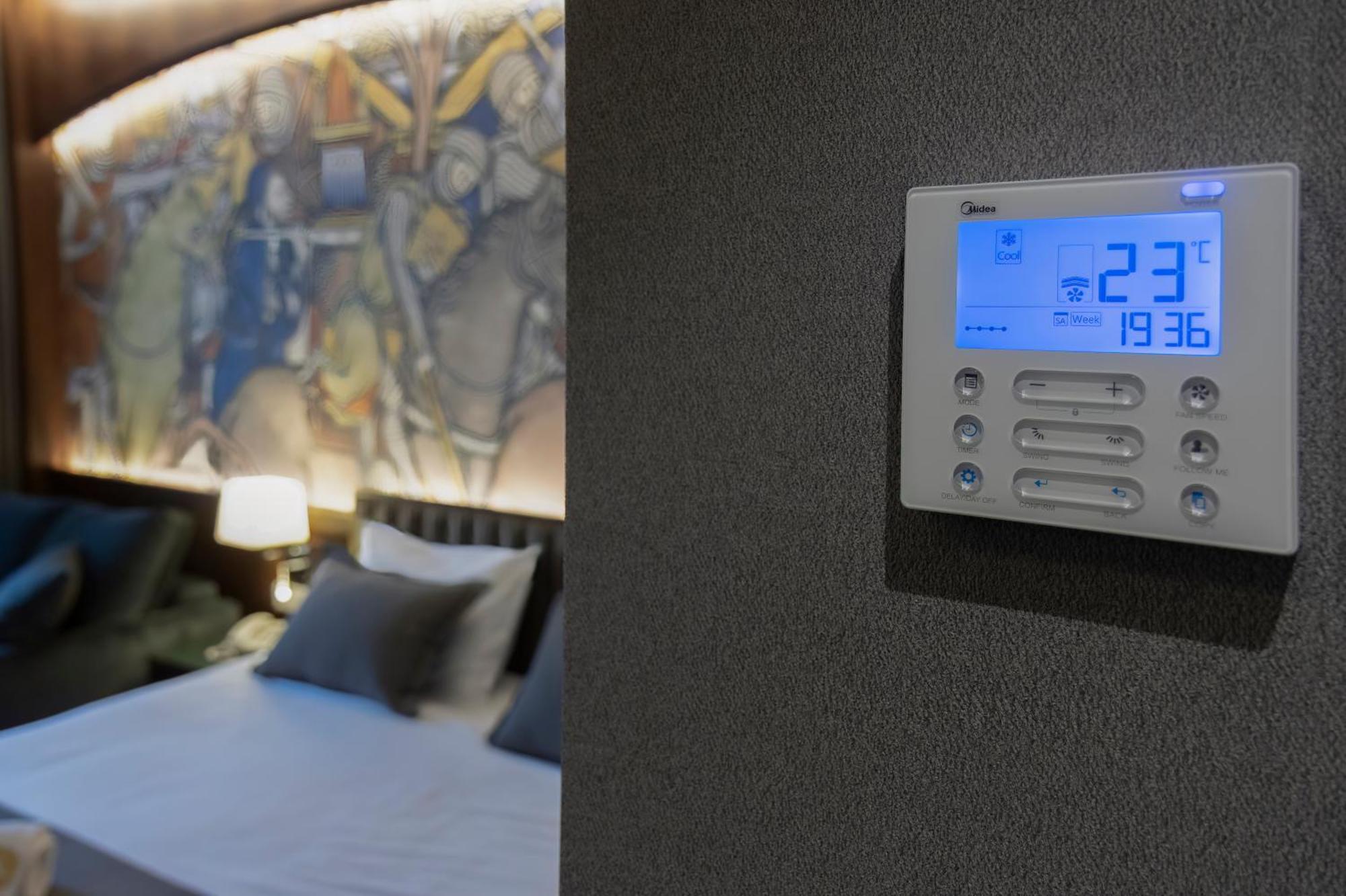 Orienta Hotel Ґюмрі Екстер'єр фото